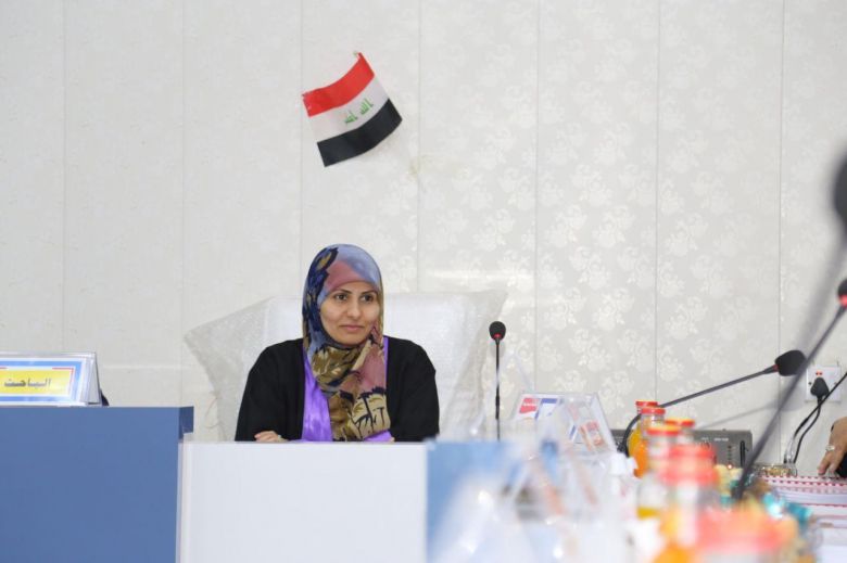 أطروحة دكتوراه تبحث الدور الوسيط للمرونة الاستراتيجية