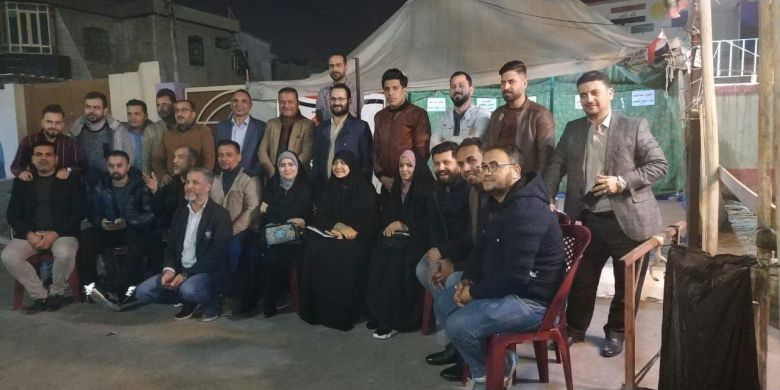 خيمة صاحبة الجلالة تعود من جديد لساحة التظاهرات بكربلاء