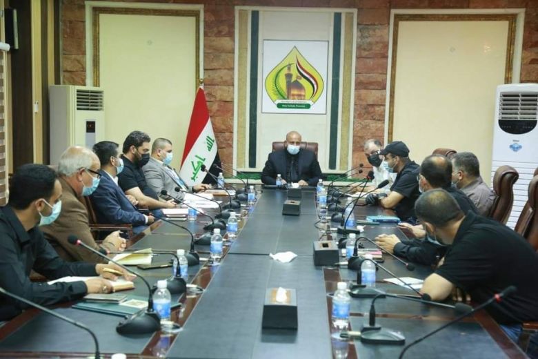 محافظ كربلاء المقدسة يعقد إجتماعاً مع مدراء الدوائر الحكومية في المحافظة