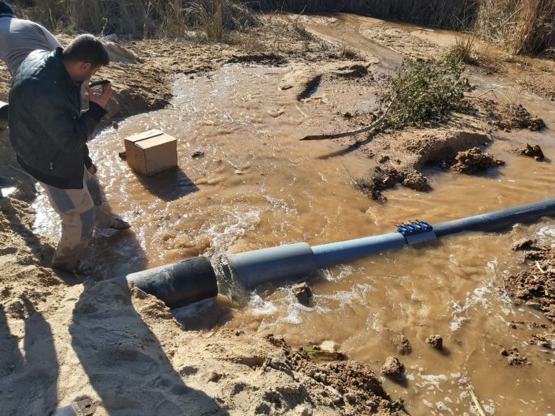 ماء كربلاء عطاء مستمر وجهود متواصلة على مدار الساعة