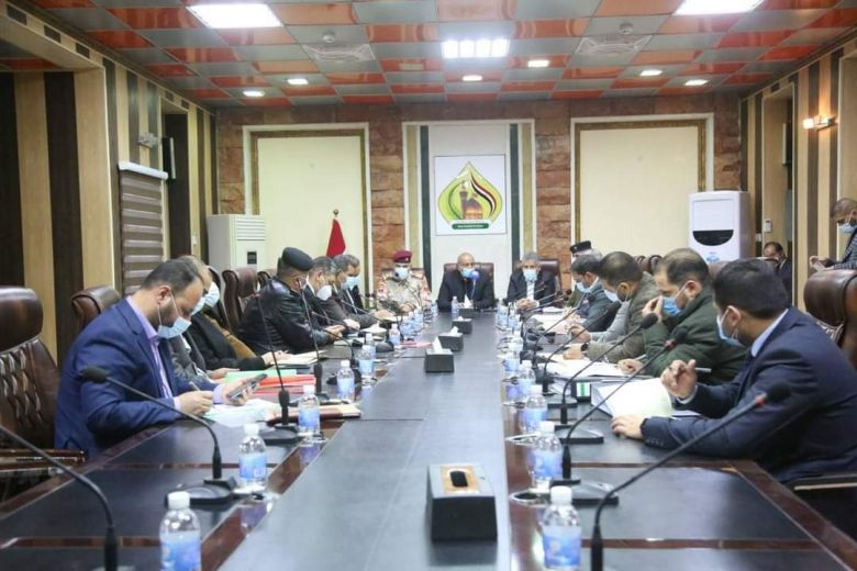محافظ كربلاء المقدسة يعقد اجتماعا لخلية الأزمة بعد الارتفاع الملحوظ في عدد الاصابات بفيروس كورونا