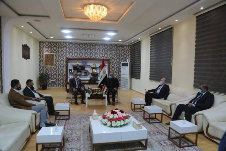 محافظ كربلاء المقدسة يستقبل السفير الباكستاني لبحث العلاقات بين الجانبين
