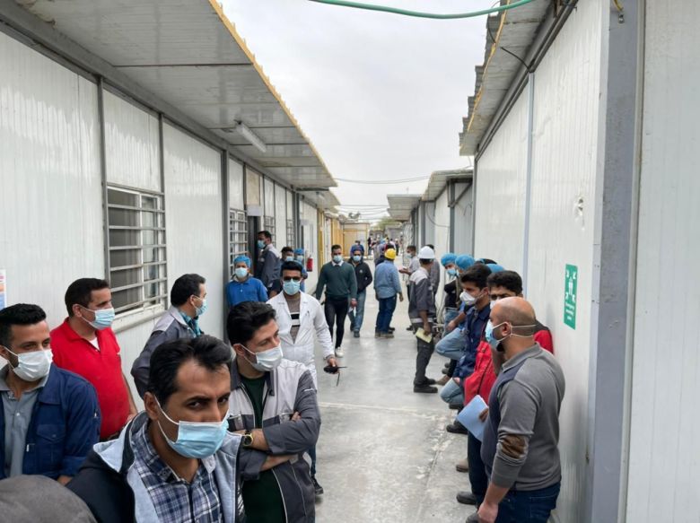 صحة كربلاء تُكَثف إجراءاتها الوقائية بمُواجهة كُورونا وتجري فحص الـ ( PCR ) لنحو 500 عاملاً في المعامل والشركات الأهلية