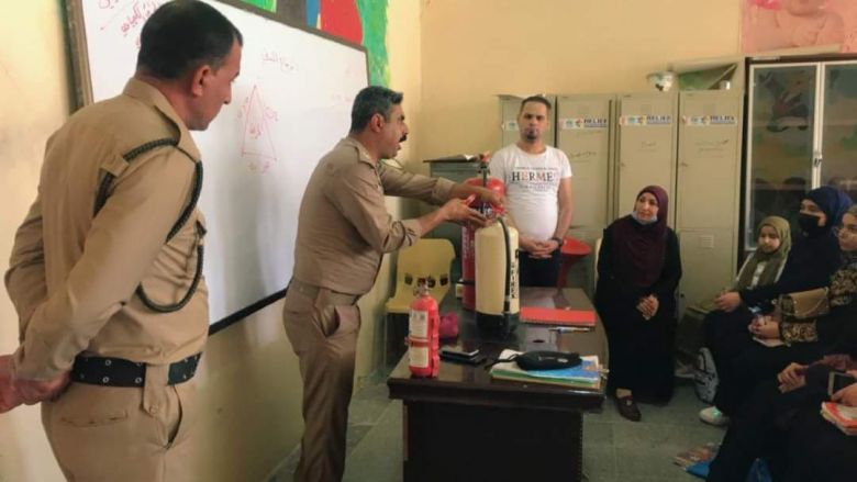 بالصور/ دورة نسوية حول التعامل مع الحرائق والحوادث الطارئة في قضاء الحسينية