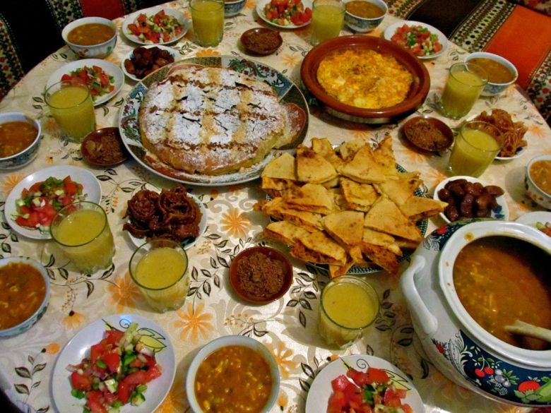 موائد الإفطار بين الأمس واليوم