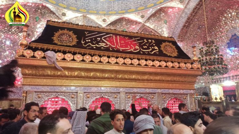 بعدسة موقع كربلاء الاخباري.. الحرم العلوي محاط بأفئدة المعزبن بذكرى استشهاد الامام علي (ع)