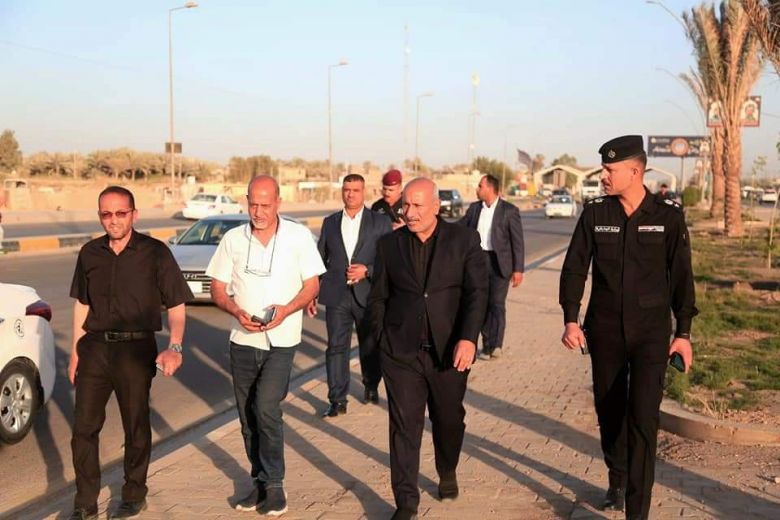 الخطابي يطلع على اعمال مشروع تأهيل وزراعة الجزرات الوسطية لشارع محور كربلاء_ الهندية