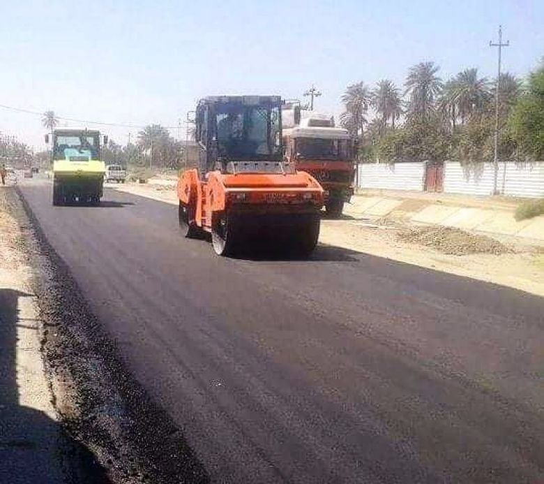 تبليط ثلاثة طرق في قضاء الجدول الغربي