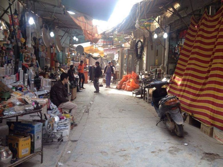 عگد اليهودي تراث يحاكي معالم المدينة القديمة