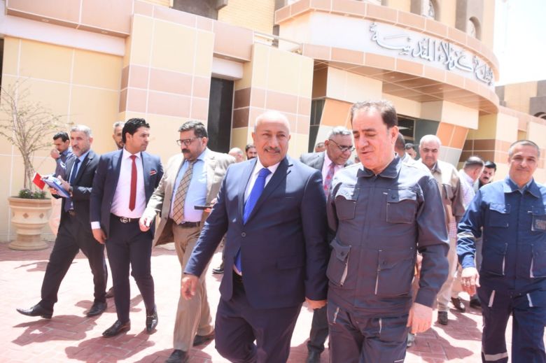 خلال استقباله وزير الكهرباء ..محافظ كربلاء يدعو الى اخذ التوسع السكاني والزيارات المليونية بنظر الاعتبار عند التجهيز بالطاقة الكهربائية