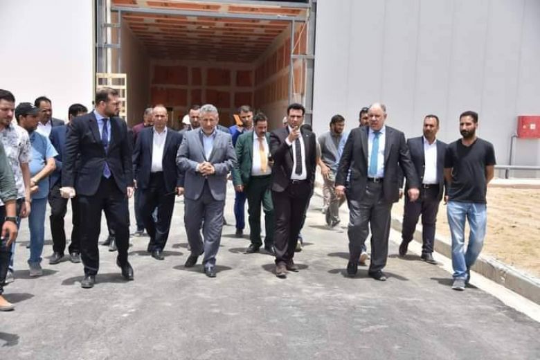 الحكومة المحلية تسعى لتطوير القطاعي الزراعي وتربية الدواجن في المحافظة