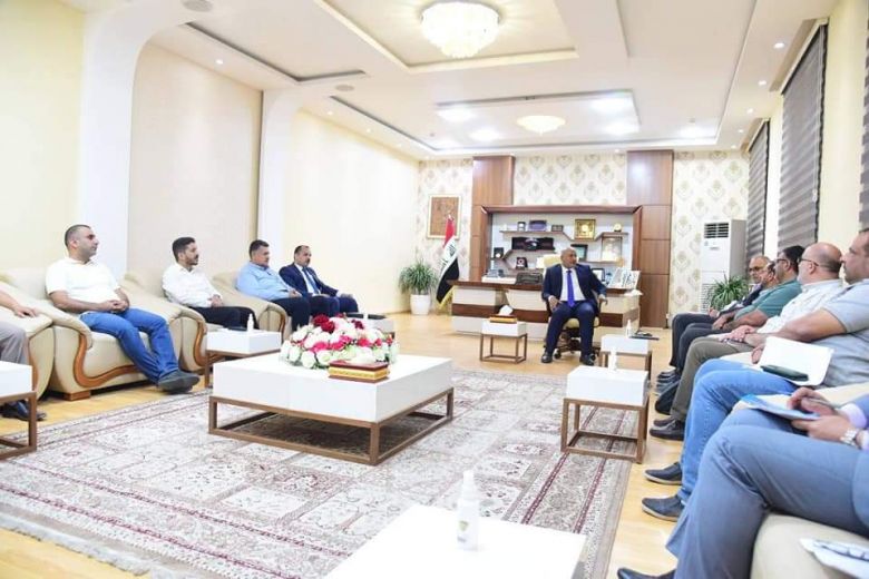 محافظ كربلاء يؤكد على انجاز المشاريع الحيوية بالمدة المحددة