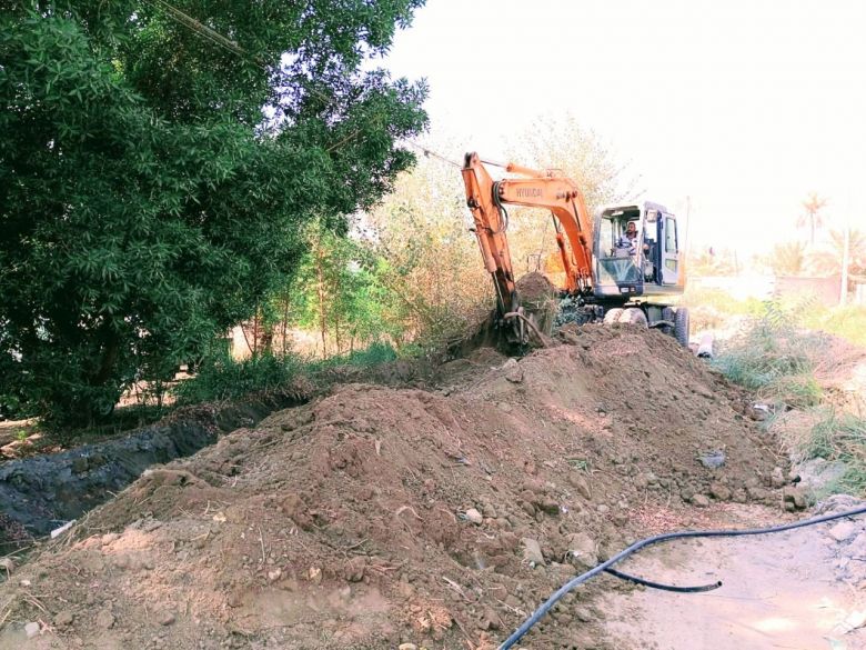 سيخدم أكثر من (7 قرى).. المباشرة بمدّ أنبوب ناقل لمياه الإسالة في قضاء الجدول الغربي