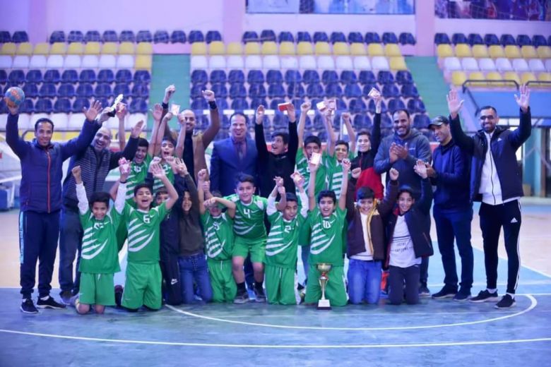تربية كربلاء تختتم بطولتها المدرسية للبنين بلعبة كرة اليد