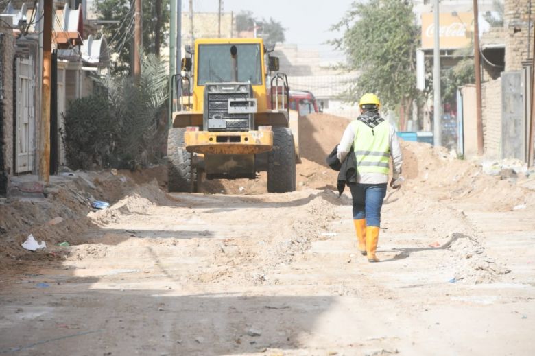 تطوير  وتأهيل عدد من الشوارع الفرعية في ملحق التعاون وحي النصر