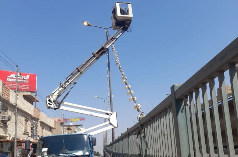 بالتزامن مع الزيارة الشعبانية.. كهرباء كربلاء تكثف جهودها بإنارة وتأهيل الشوارع الداخلية والخارجية