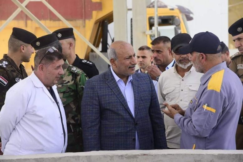 الخطابي يؤكد دعمه لدوائر وزارة التجارة ويشرف بنفسه على عمليات استلام حصاد الحنطة