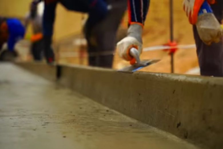 كربلاء الأولى في تنفيذ مشاريع الطرق والشوارع ومديرية البلدية تواصل تأهيل طرق جديدة