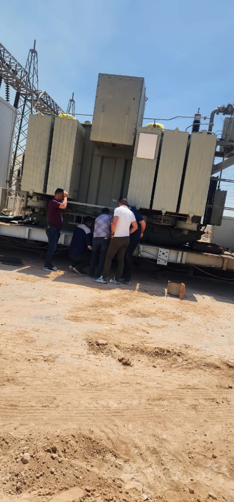 نصب محطة توزيع متنقلة تحويلية في ناحية الخيرات