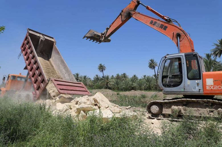 الموارد المائية تطور مقدم جدول الحسينية القديم وفق تصاميم خاصة