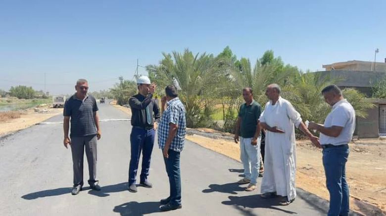 تبليط طريق استراتيجي يخدم أربع قرى في قضاء الهندية