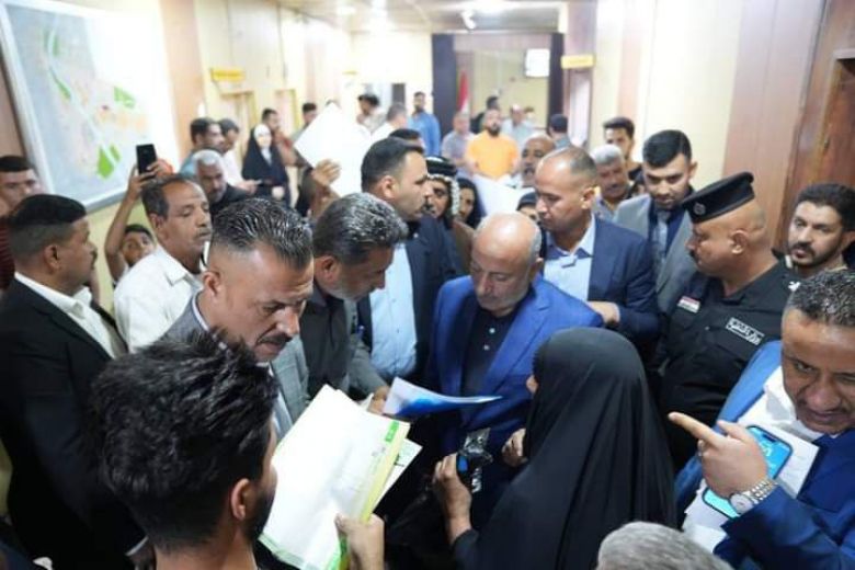 محافظ كربلاء يطلع على الخدمات التي تقدمها بلدية الهندية لإهالي القضاء