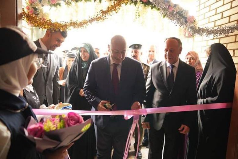 محافظ كربلاء يفتتح مدرسة بعد تأهيلها وتطويرها في قضاء الهندية