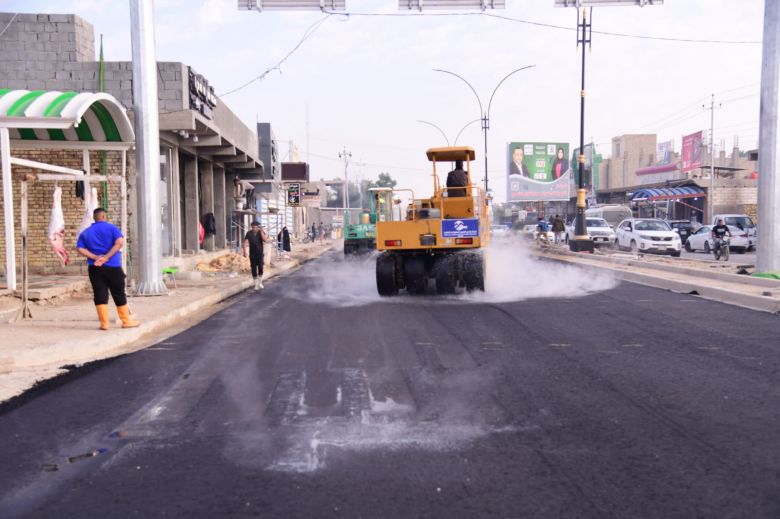 تحقيق نسب إنجاز متقدمة في مشروع تطوير الطريق العام في قضاء الجدول الغربي