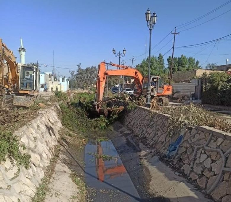 الموارد المائية تواصل حملاتها في رصد  التجاوزات ورفعها بمناطق متفرقة في المحافظة