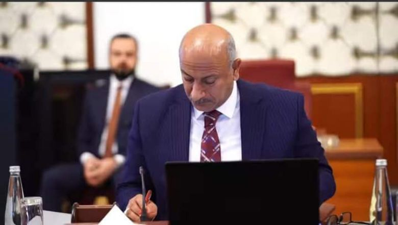 محافظ كربلاء يشارك بالجلسة الاولى للهيأة العليا للتنسيق بين المحافظات غير المنتظمة في اقليم