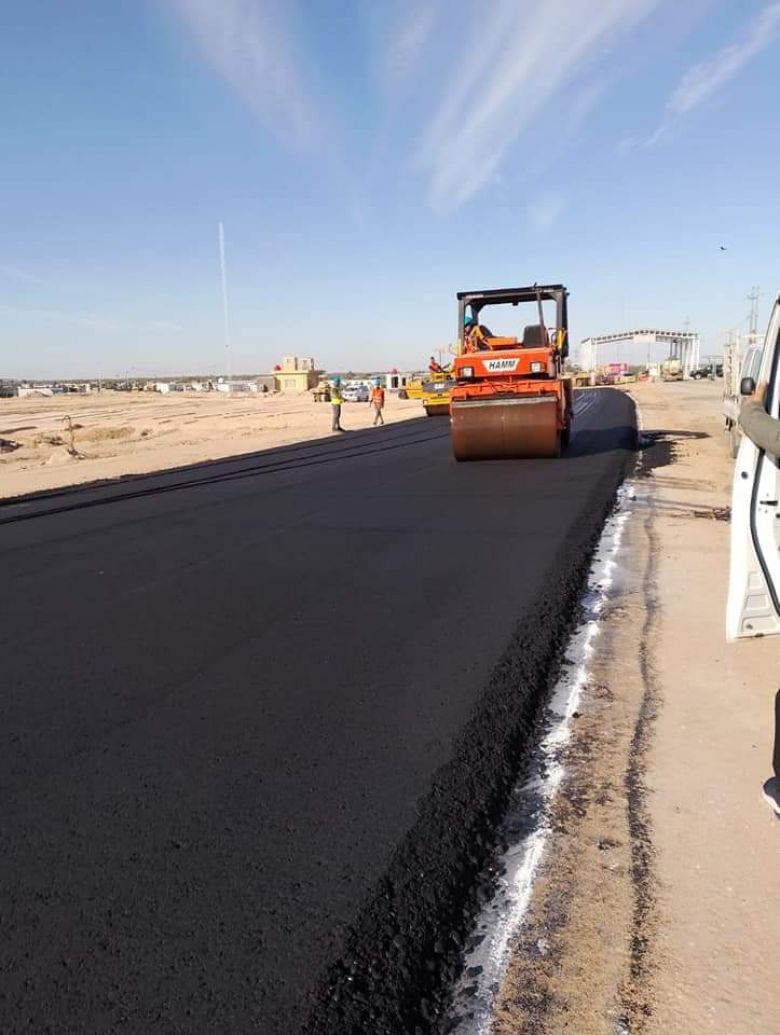 طرق وجسور كربلاء تباشر باكساء طريق كربلاء -قضاء عين التمر