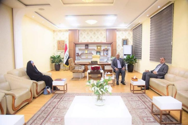 محافظ كربلاء ورئيس مجلس المحافظة يتباحثان في عدد من الملفات المهمة