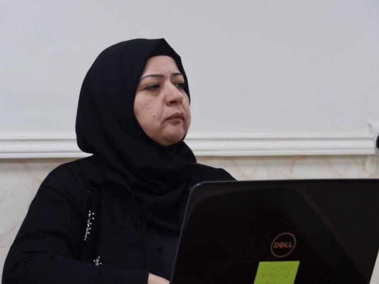 كلية الزراعة تسجل براءة اختراع في تصنيع مبيد احيائي  باستخدام احد نباتات الادغال