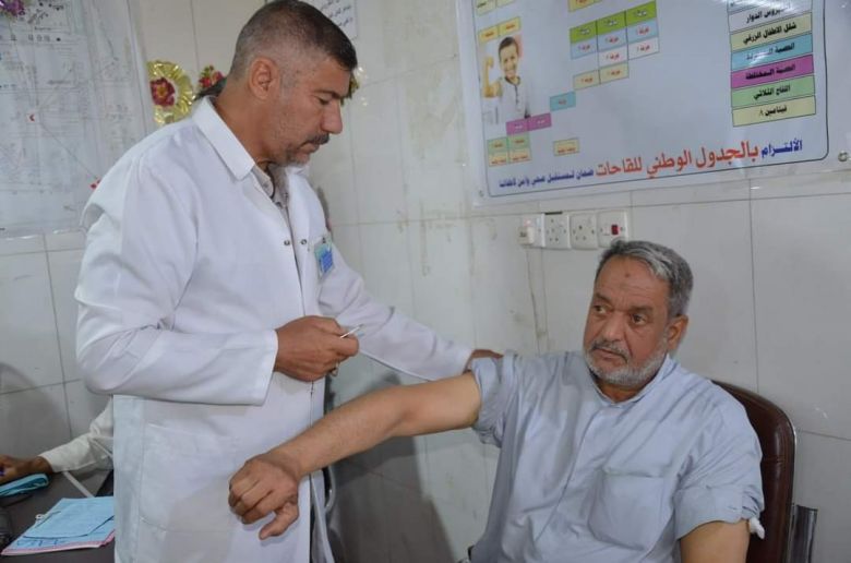 صحة كربلاء تُباشر بفحص وتلقيح الحجاج المشمولين بأداء فريضة الحج لهذا العام