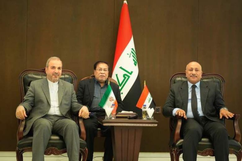محافظ كربلاء يتباحث مع السفير الايراني سبل التعاون المشترك في ملف الزيارات المليونية