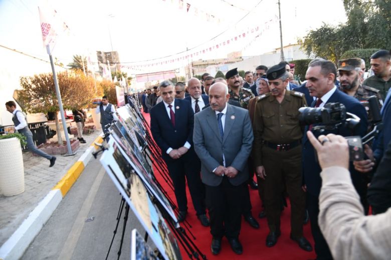 معرض فوتوغرافي يستعرض اهم انجازات الحكومة المحلية لعام 2024 في كربلاء المقدسة