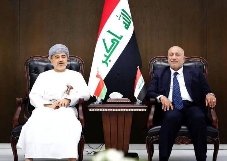 محافظ كربلاء  يتباحث مع الجانب العماني سبل التعاون في ادارة مطار كربلاء الدولي بمرحلته الاولى