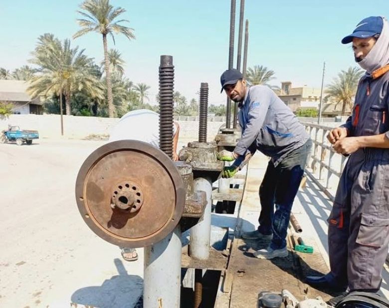 لتأمين استدامة البُنى التحتية .. الموارد المائية تنفذ أعمال تأهيل وصيانة ناظم الحسينية
