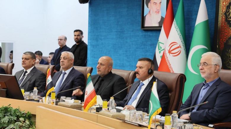 الخطابي يشارك في اجتماع ثلاثي بطهران  لتعزيز التعاون الأمني استعدادا لزيارة الاربعين