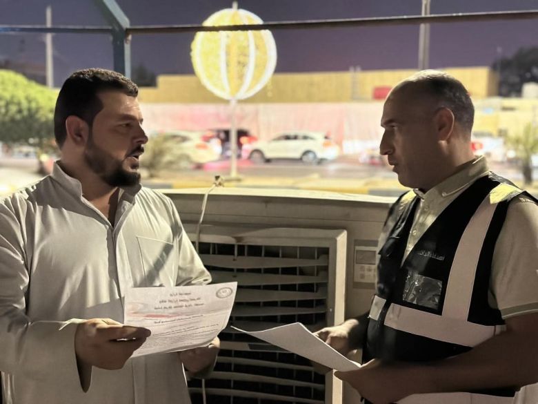 شرطة كربلاء  تنفذ حملة توعوية ميدانية لأصحاب المواكب الحسينية والزائرين