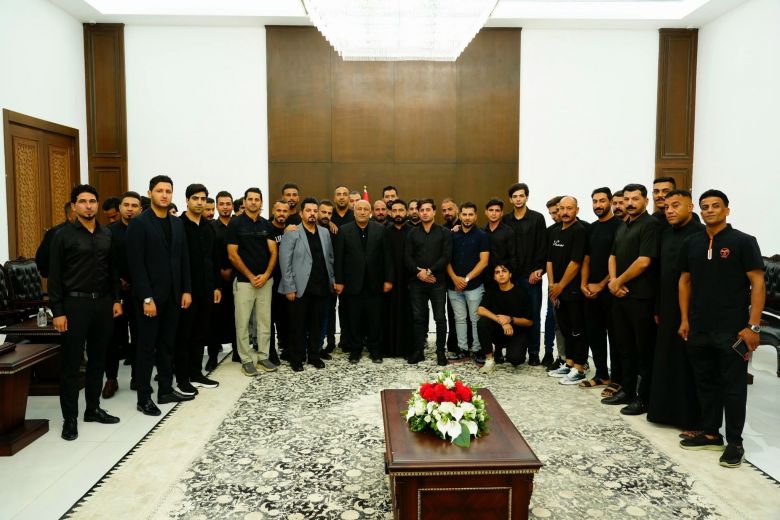 محافظ كربلاء يؤكد على أهمية العمل المشترك بين المواطنين والحكومة المحلية في خدمة زائري الإمام الحسين(ع)