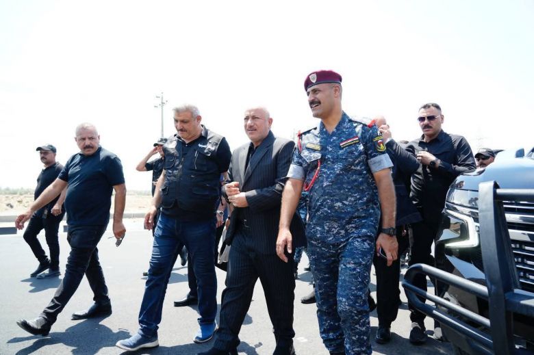 محافظ كربلاء يتفقد المواكب الحسينية ويوجه بأتباع وصايا وارشادات الدفاع المدني