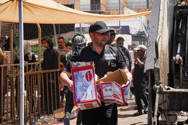 كربلاء تباشر حملة كبرى لغسل الشوارع وتأهيل المساحات الخضراء ضمن أسبوع النظافة