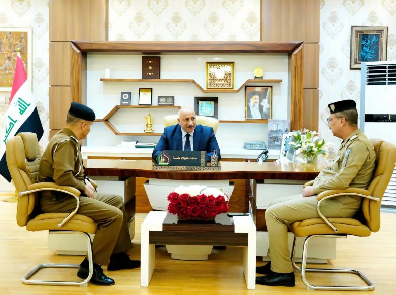 محافظ كربلاء يبحث آليات الارتقاء بخدمات الجنسية والجوازات في كربلاء