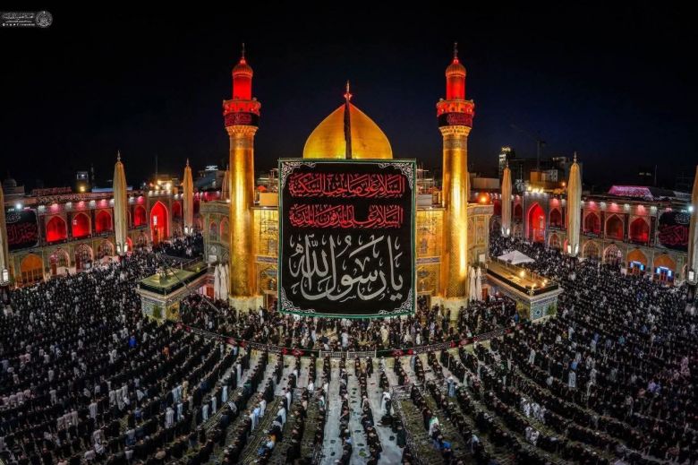 بالصور.. حرم امير المؤمنين (ع) في ليلة ذكرى وفاة النبي الأكرم (ص)