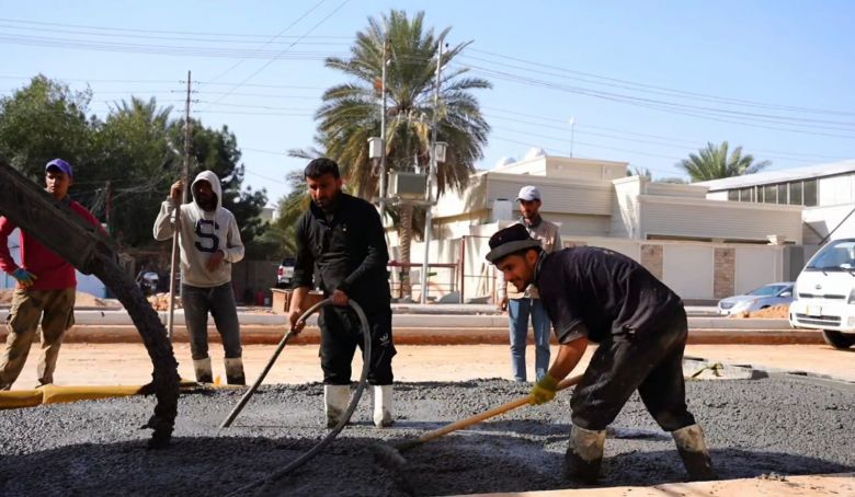 بلدية كربلاء تُنجز المراحل الأخيرة من الشارع الخدمي الرابط بين حي العباس ومبزل الرزازة بطول 2500 م