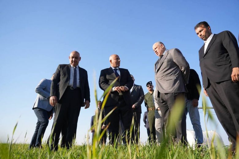 محافظ كربلاء يتفقد مشروع المدينة الزراعية الكبرى ويؤكد التوجه نحو تعزيز الأمن الغذائي