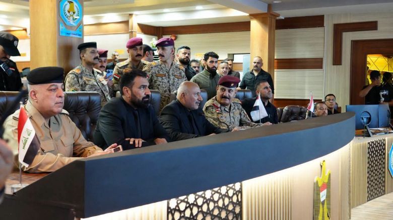 محافظ كربلاء يتابع ميدانياً الخطط التنظيمية الخاصة بمراسم التشييع