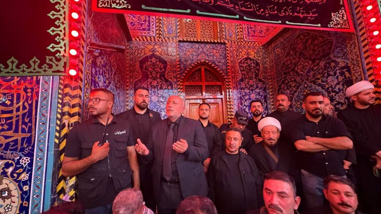 بالصور.. مشاركة محافظ كربلاء في مراسم تشييع الشهيد المرشد الأعلى السيد علي الخامنئي(قدس)